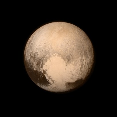 pluto-new-horizons-july-2015